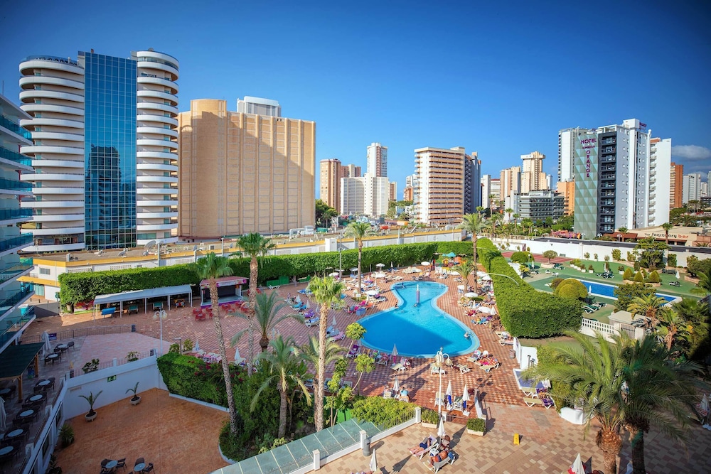 Hotel Servigroup Venus — Swimming pool in Benidorm, Valencian Community