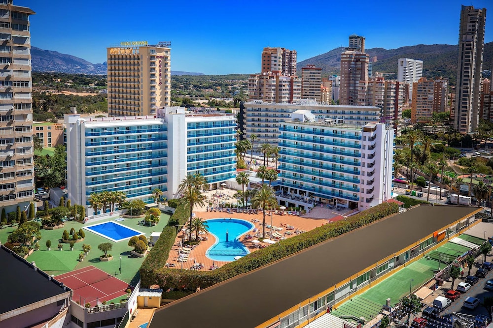 Hotel Servigroup Venus — Swimming pool in Benidorm, Valencian Community