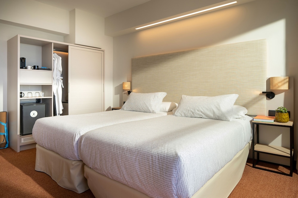 INNSiDE by Meliá Costablanca - Adults recommended — Rooms in Benidorm, Valencian Community