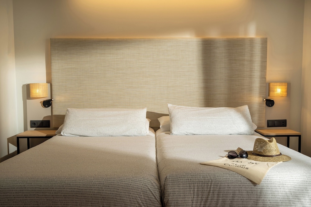 INNSiDE by Meliá Costablanca - Adults recommended — Rooms in Benidorm, Valencian Community