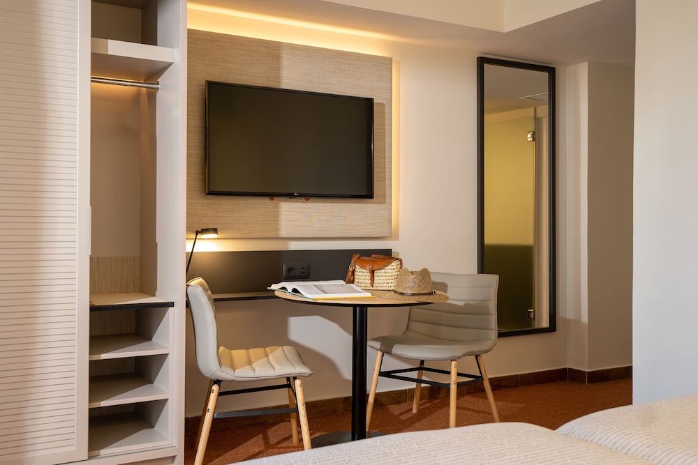 INNSiDE by Meliá Costablanca - Adults recommended — Rooms in Benidorm, Valencian Community
