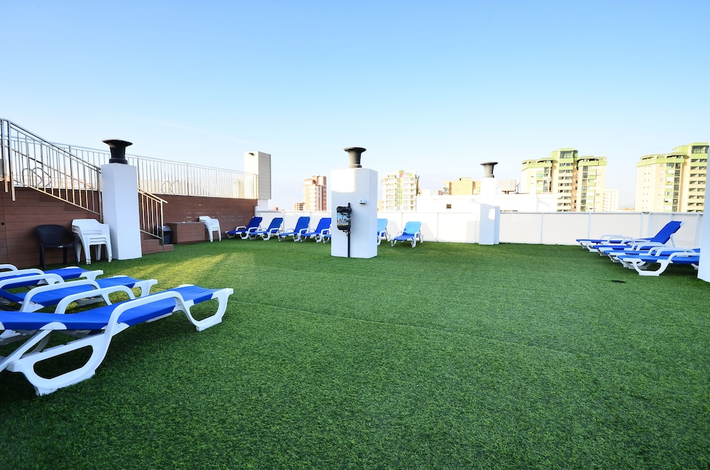 Hotel Sol & Sombra — Sports & recreation in Benidorm, Valencian Community