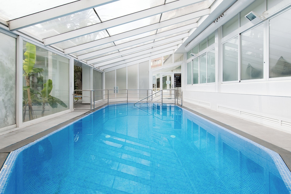Climia Belroy 4* Superior Hotel — Swimming pool in Benidorm, Valencian Community
