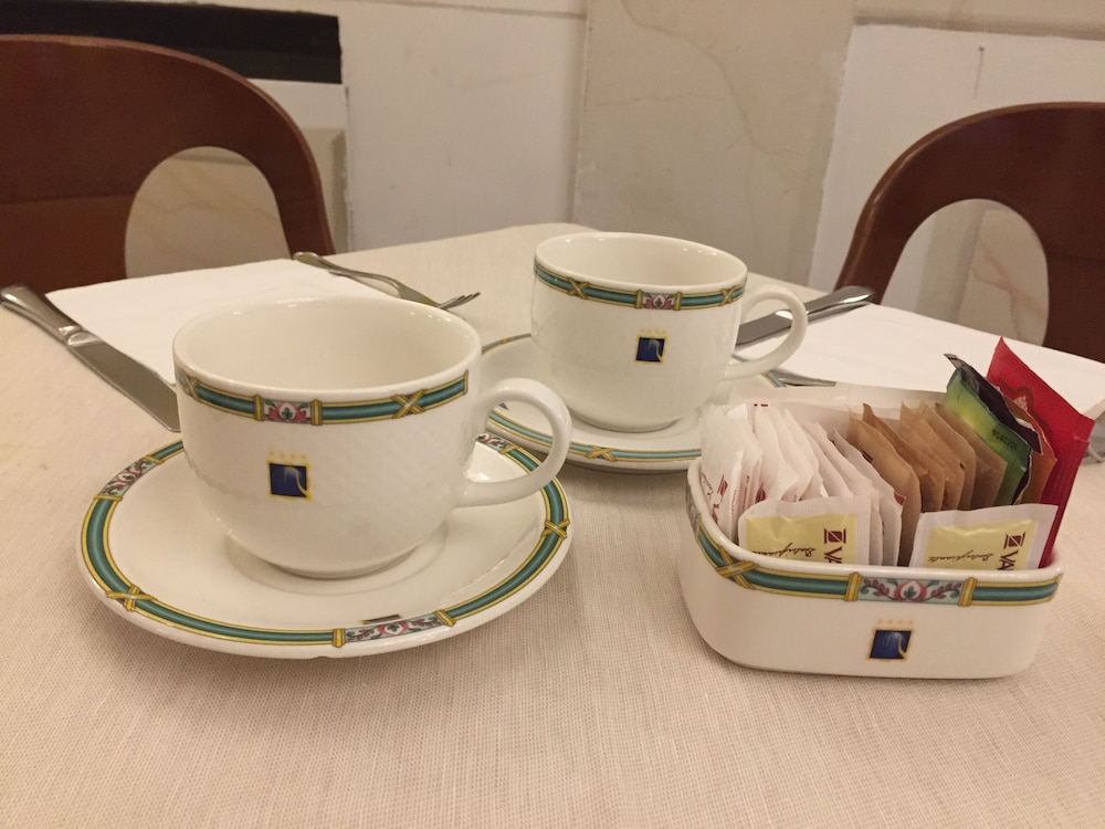 Marconi Hotel — Restaurant & bars in Milan, Lombardy