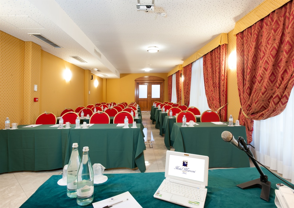 Marconi Hotel — Hotel building in Milan, Lombardy