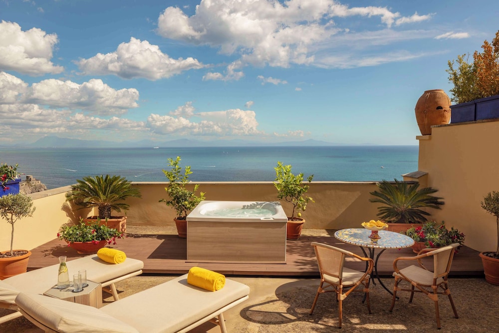 Anantara Convento di Amalfi Grand Hotel — Spa in Amalfi, Campania