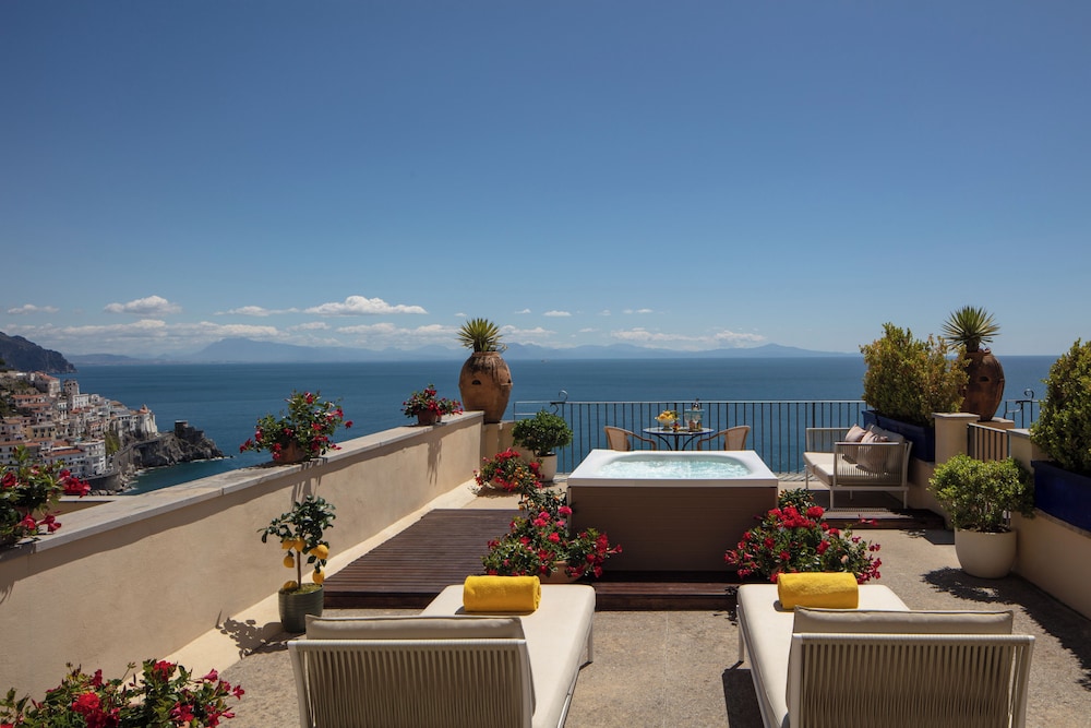 Anantara Convento di Amalfi Grand Hotel — Spa in Amalfi, Campania