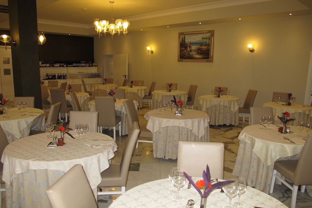 Hotel Club - Sorrento — Restaurant & bars in Sant'Angello, Campania