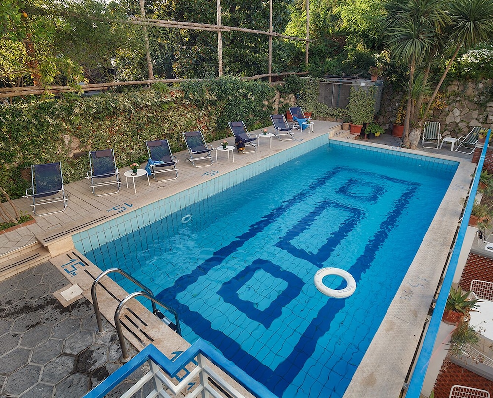 Hotel Club - Sorrento — Swimming pool in Sant'Angello, Campania