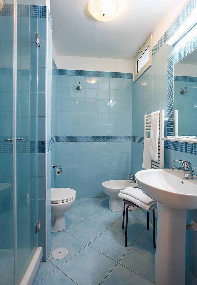 Hotel Club - Sorrento — Hotel rooms in Sant'Angello, Campania