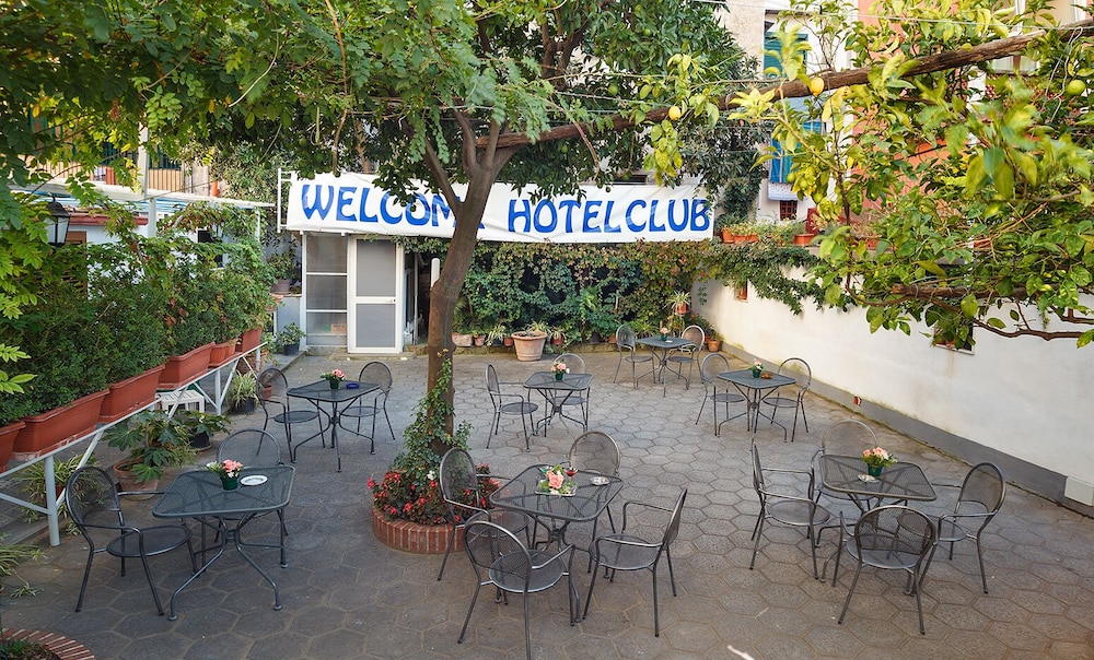 Hotel Club - Sorrento — Restaurant & bars in Sant'Angello, Campania