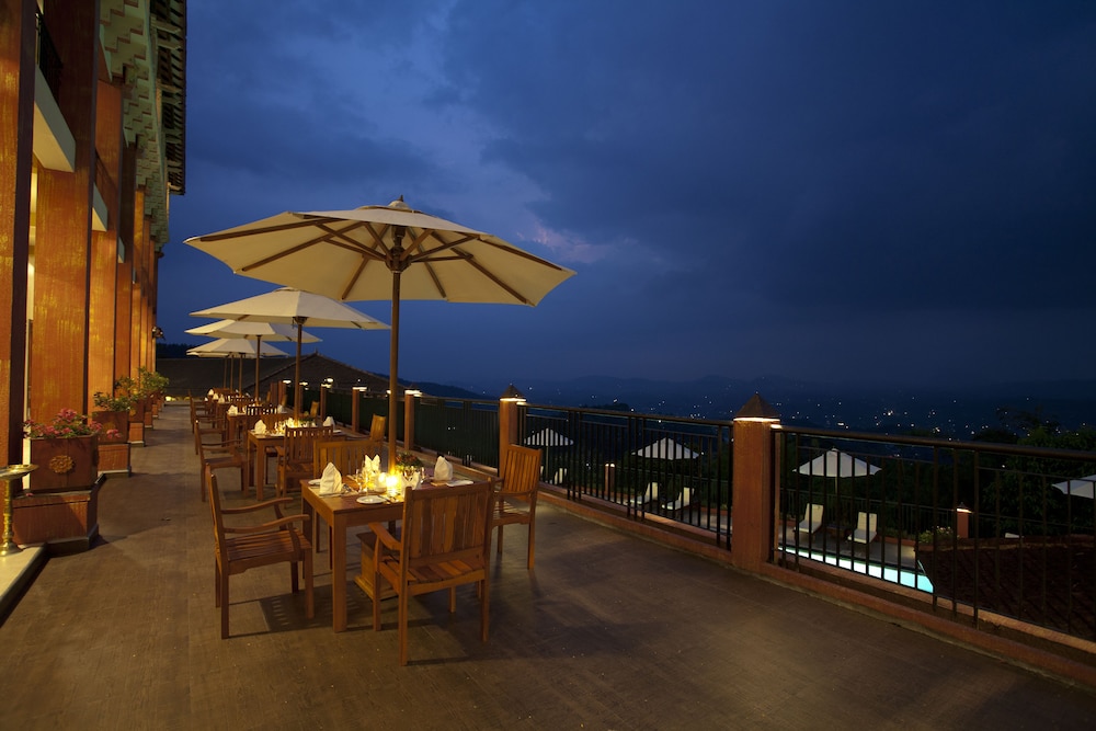 Amaya Hills Kandy — Restaurant & bars in Kandy