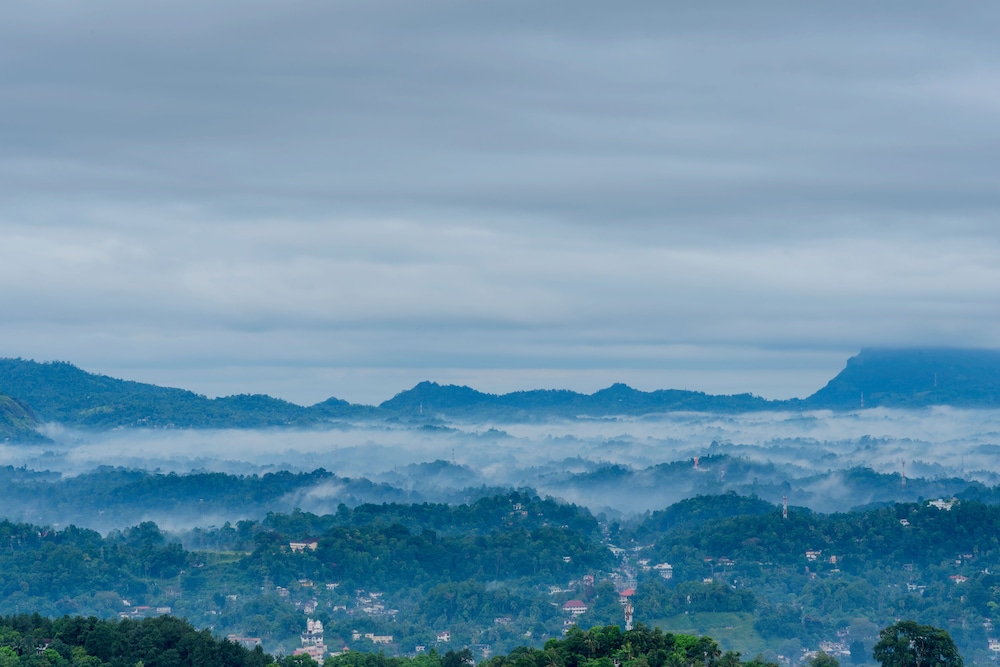 Amaya Hills Kandy — Attractions in the area in Kandy