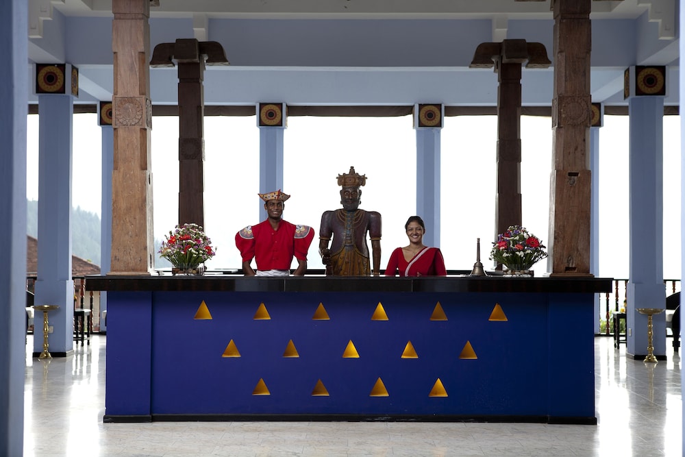 Amaya Hills Kandy — Hotel building in Kandy