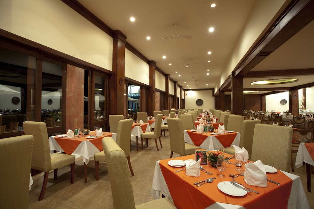 Amaya Hills Kandy — Restaurant & bars in Kandy