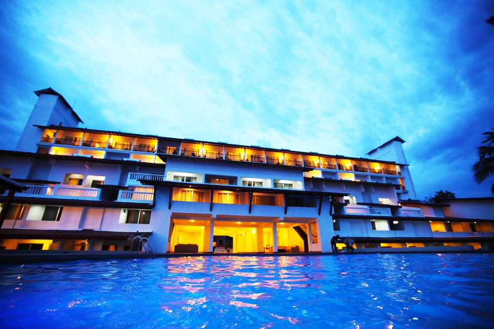Citrus Hikkaduwa — Hotel building in Hikkaduwa, Southern Province