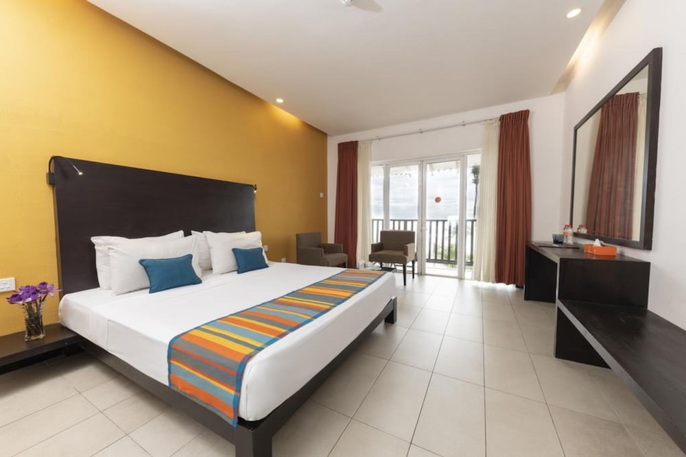 Citrus Hikkaduwa — Hotel rooms in Hikkaduwa, Southern Province