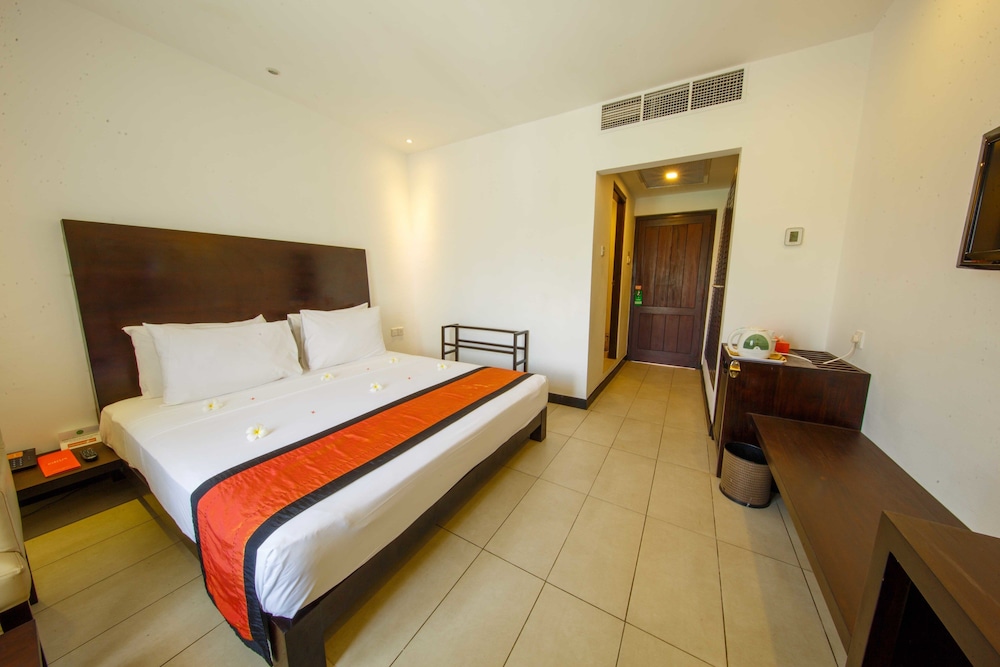 Citrus Hikkaduwa — Hotel rooms in Hikkaduwa, Southern Province