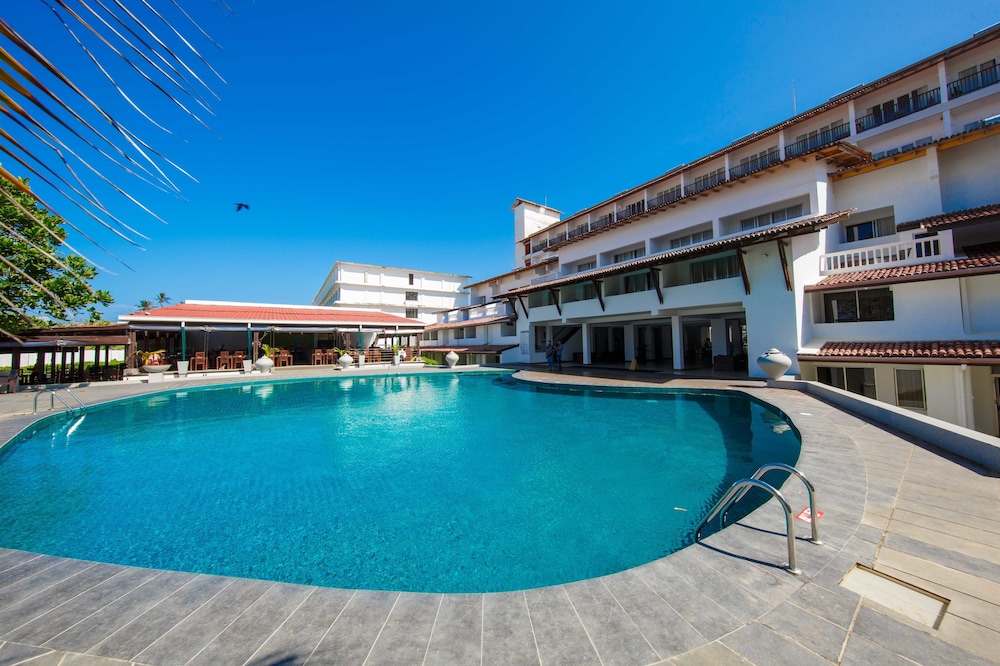 Citrus Hikkaduwa — Swimming pool in Hikkaduwa, Southern Province