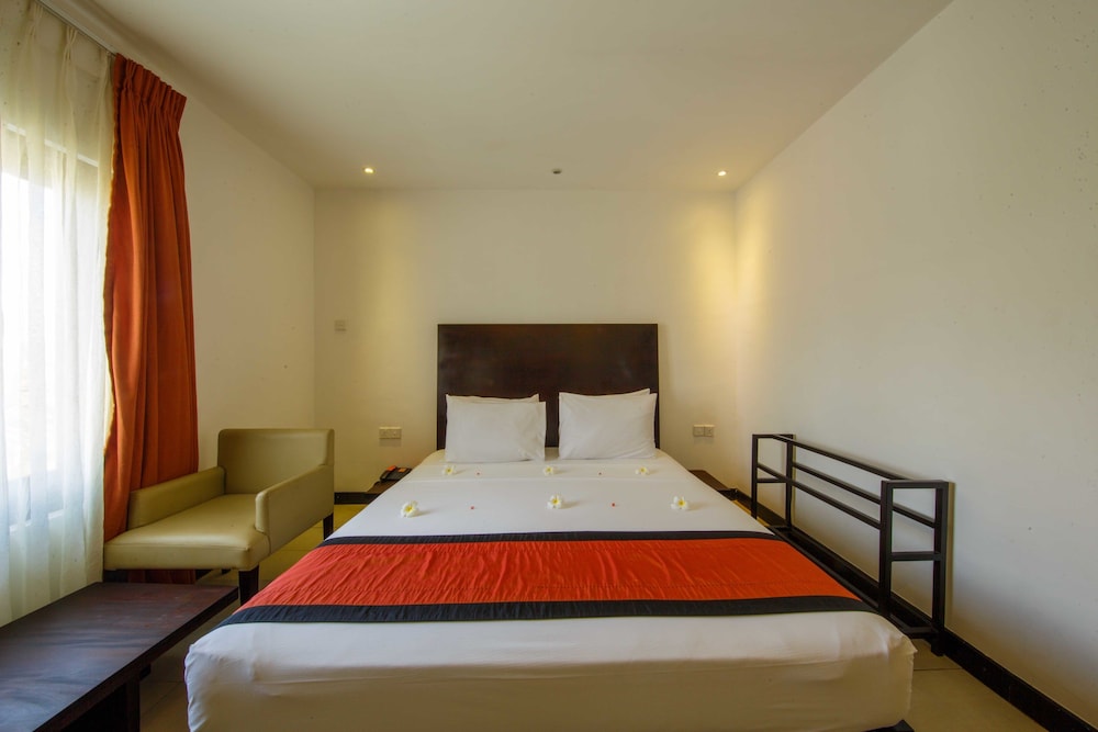 Citrus Hikkaduwa — Hotel rooms in Hikkaduwa, Southern Province