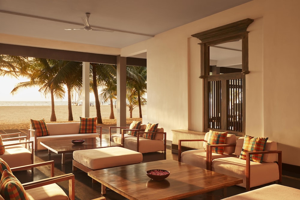 Jetwing Blue — Beach in Negombo, Western Province