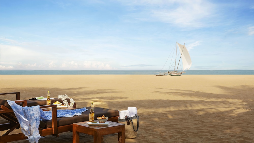 Jetwing Blue — Beach in Negombo, Western Province