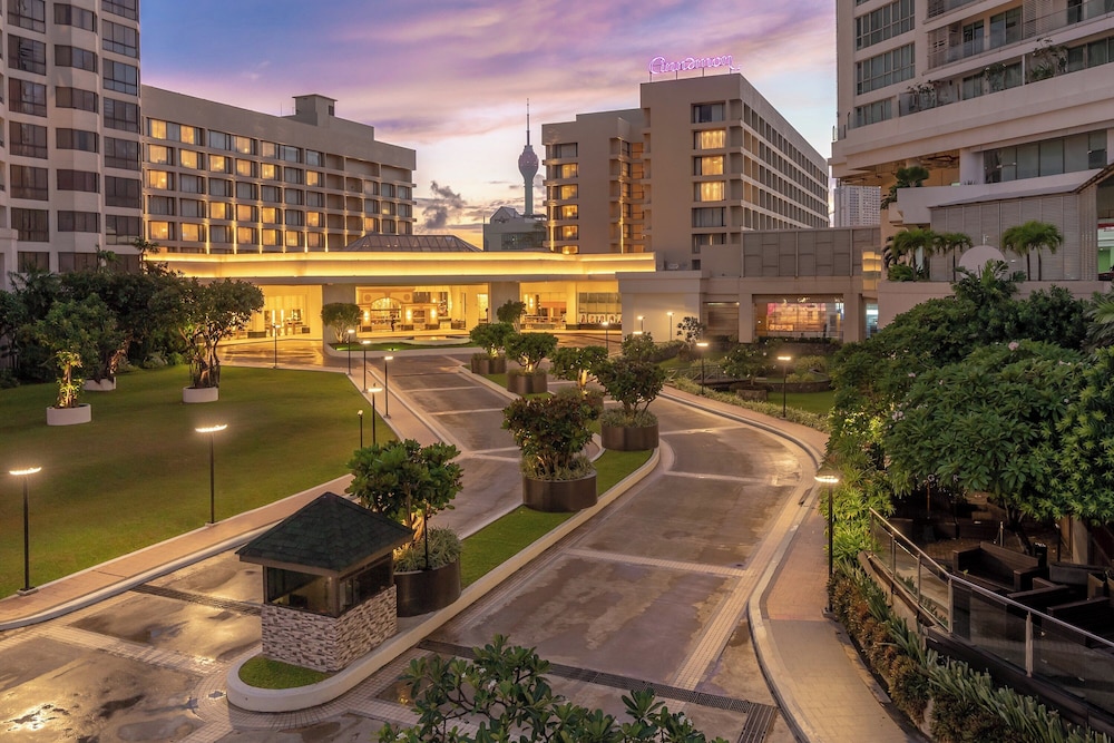 Cinnamon Grand Colombo — Hotel building in Colombo, Western Province