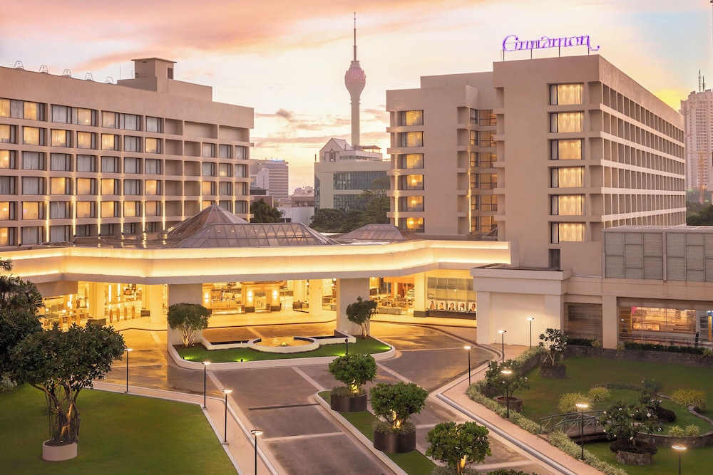 Cinnamon Grand Colombo — Hotel building in Colombo, Western Province