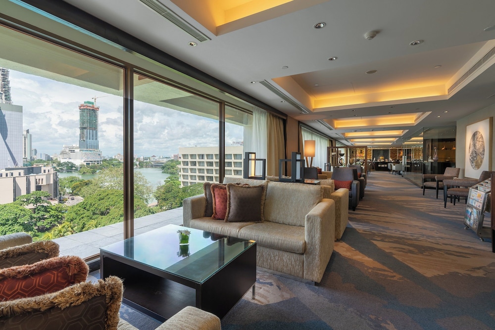 Cinnamon Grand Colombo — Restaurant & bars in Colombo, Western Province