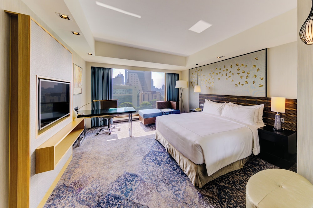 Cinnamon Grand Colombo — Hotel rooms in Colombo, Western Province