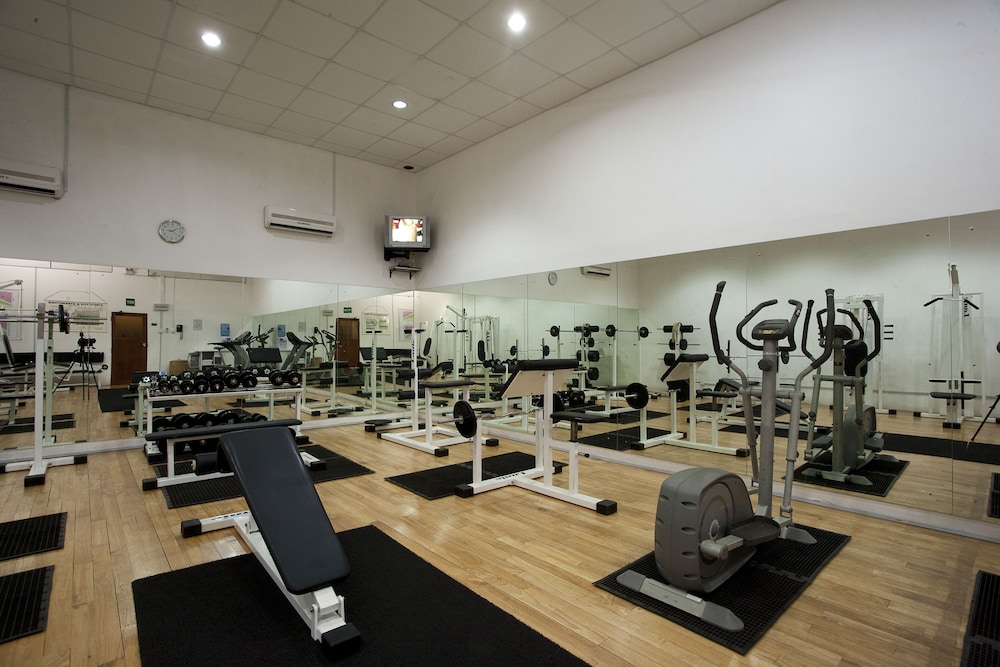 Club Hotel Dolphin — Negombo, Western Province