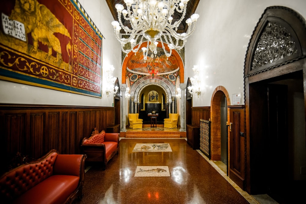 Hotel Palazzo Stern — Hotel building in Venice, Veneto