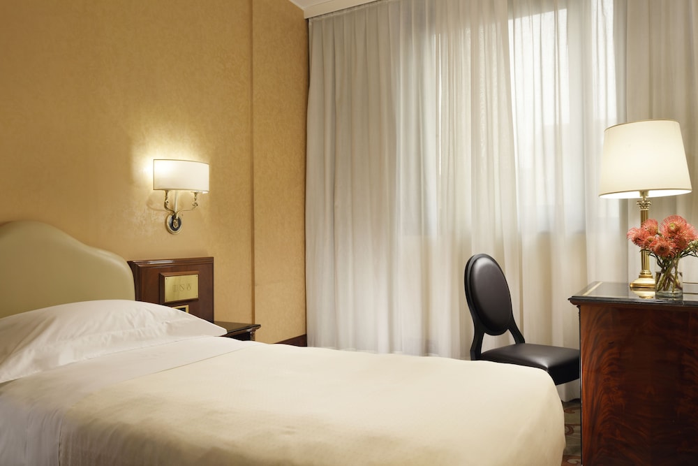 UNA Hotels Scandinavia Milano - zdjęcie 3