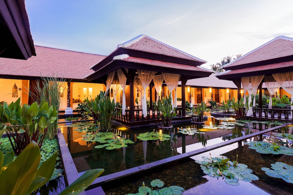 JW Marriott Khao Lak Resort and Spa — Hotel building in Khao Lak, Phang Nga