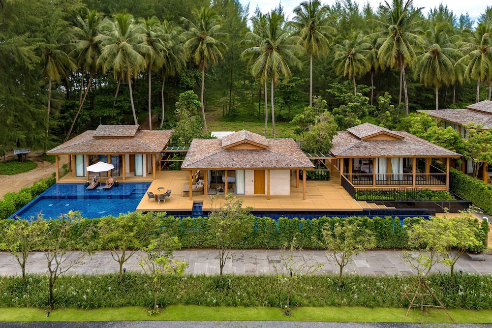 JW Marriott Khao Lak Resort and Spa — Hotel building in Khao Lak, Phang Nga