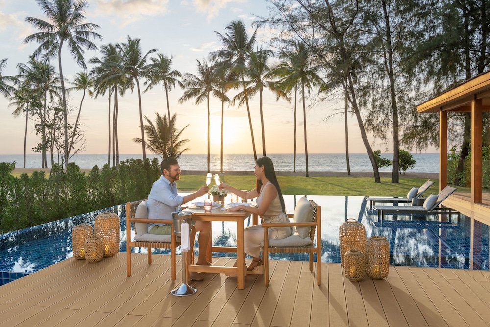 JW Marriott Khao Lak Resort and Spa — Restaurant & bars in Khao Lak, Phang Nga