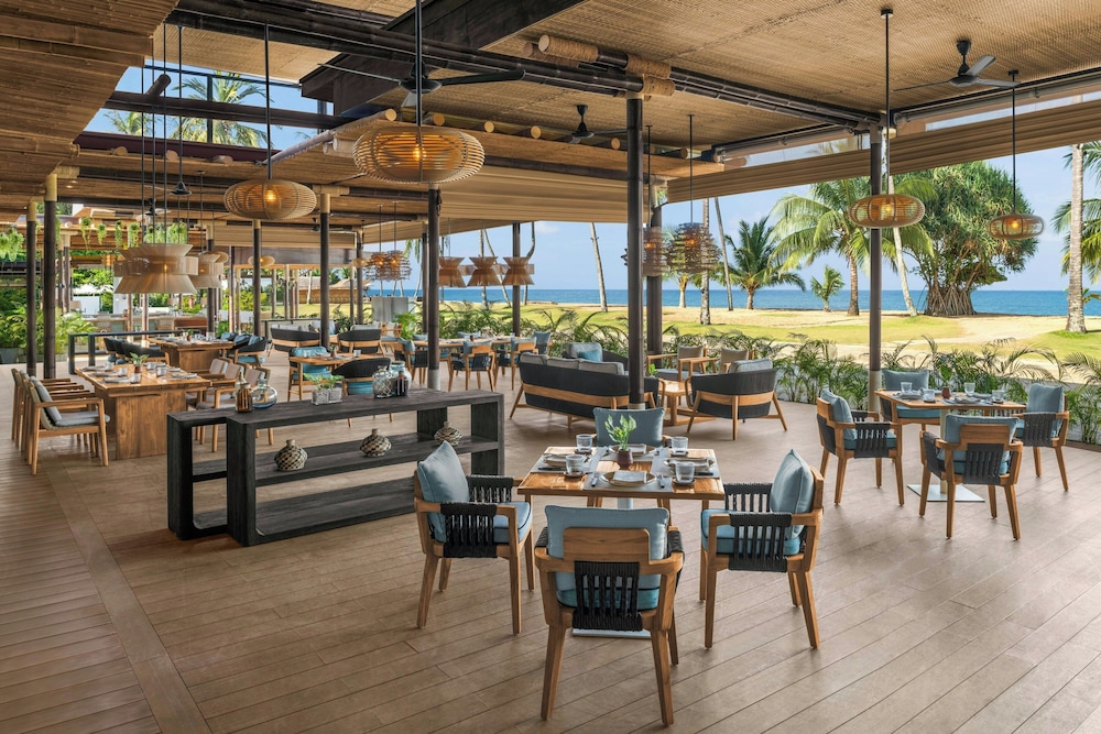 JW Marriott Khao Lak Resort and Spa — Restaurant & bars in Khao Lak, Phang Nga