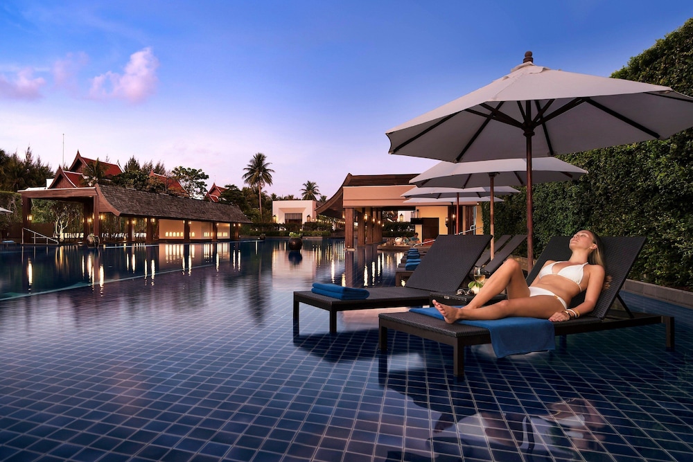 JW Marriott Khao Lak Resort and Spa — Swimming pool in Khao Lak, Phang Nga