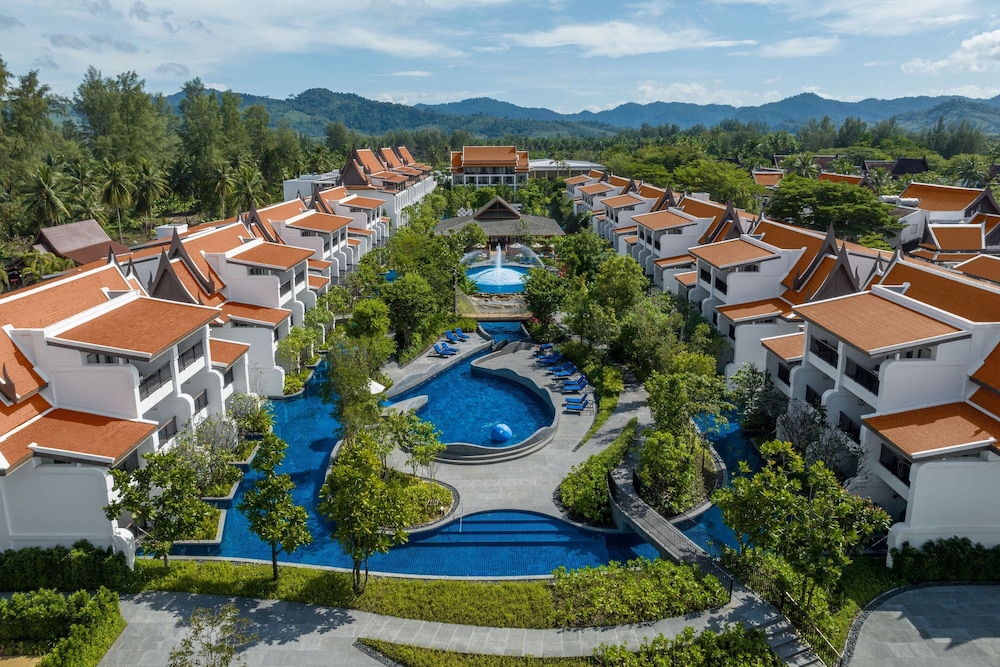 JW Marriott Khao Lak Resort and Spa — Hotel building in Khao Lak, Phang Nga
