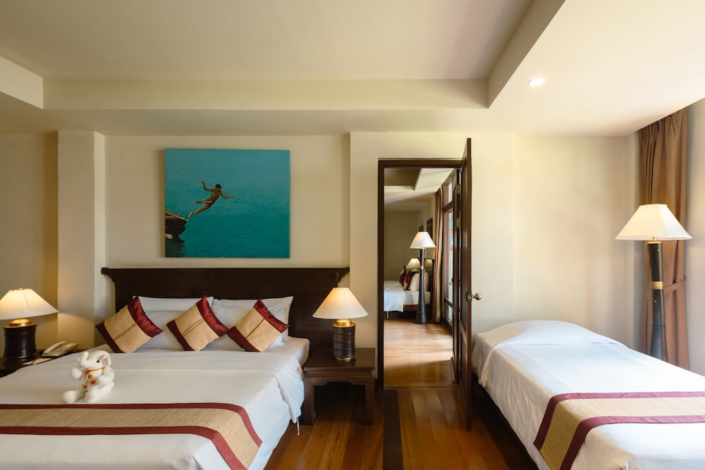 Khaolak Bhandari Resort & Spa — Hotel rooms in Khuekkhak, Phang Nga