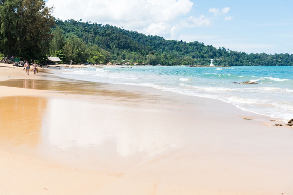 Khaolak Bhandari Resort & Spa — Beach in Khuekkhak, Phang Nga