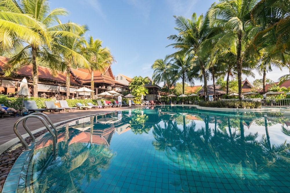 Khaolak Bhandari Resort & Spa — Swimming pool in Khuekkhak, Phang Nga