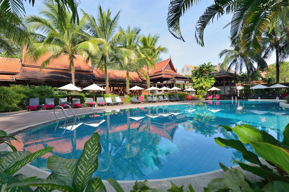 Khaolak Bhandari Resort & Spa — Swimming pool in Khuekkhak, Phang Nga