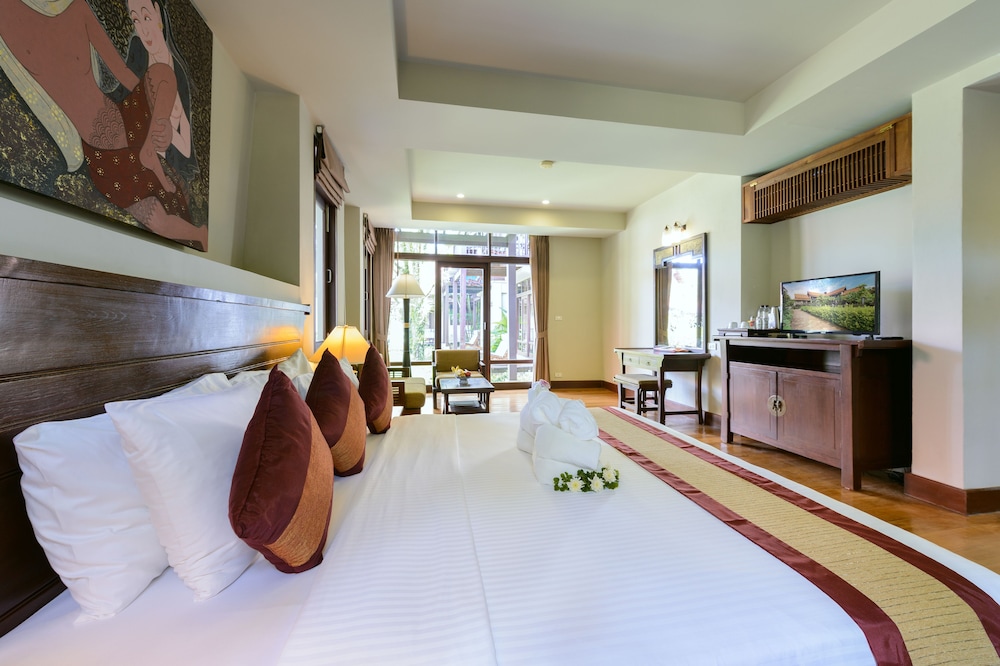 Khaolak Bhandari Resort & Spa — Hotel rooms in Khuekkhak, Phang Nga