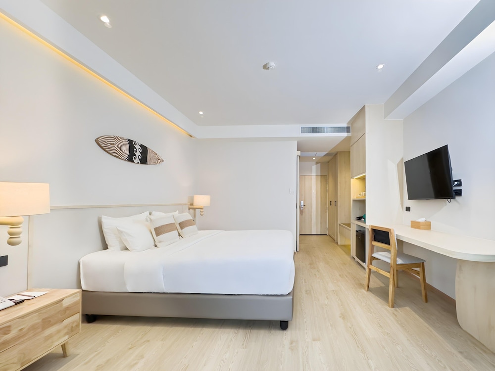 Khaolak Emerald Beach Resort and Spa — Hotel rooms in Khao Lak, Phang Nga