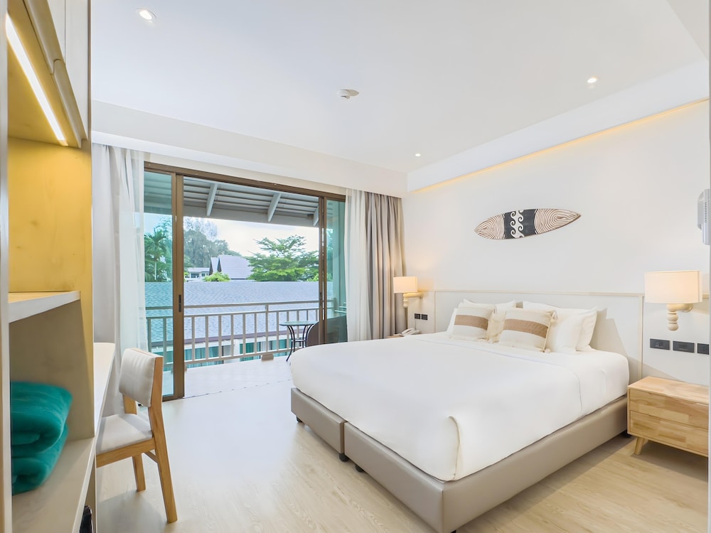 Khaolak Emerald Beach Resort and Spa — Hotel rooms in Khao Lak, Phang Nga