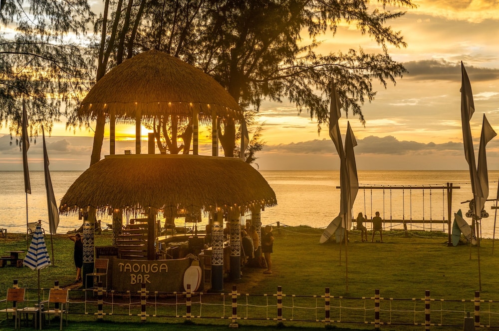 Khaolak Emerald Beach Resort and Spa — Restaurant & bars in Khao Lak, Phang Nga