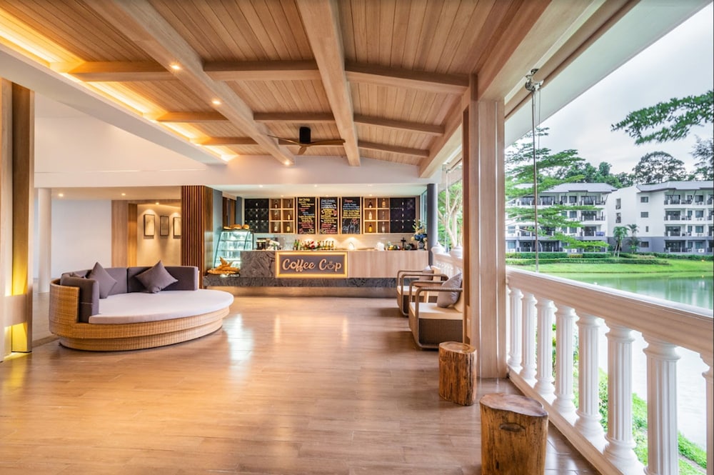 Khaolak Emerald Beach Resort and Spa — Restaurant & bars in Khao Lak, Phang Nga