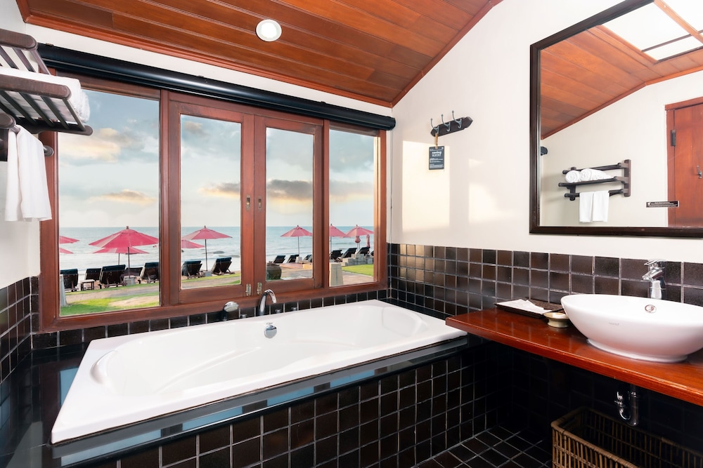 Khaolak Laguna Resort — Hotel rooms in Khao Lak, Phang Nga