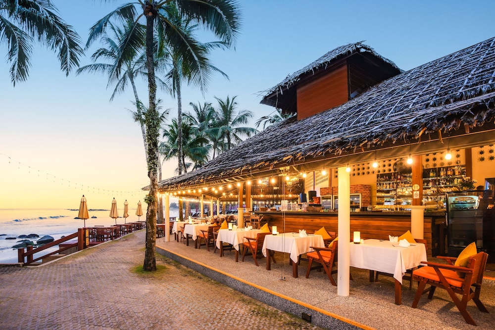 Khaolak Laguna Resort — Restaurant & bars in Khao Lak, Phang Nga
